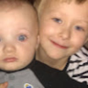 Meet your Posher, Michele